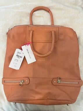NWT See By Chloe Apricot Leather Zip Tote